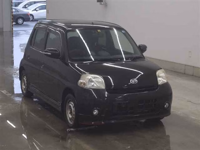 DAIHATSU ESSE