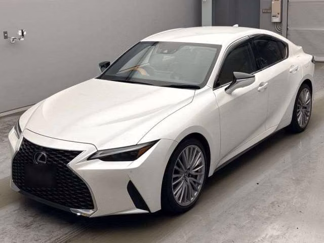 Lexus IS300h