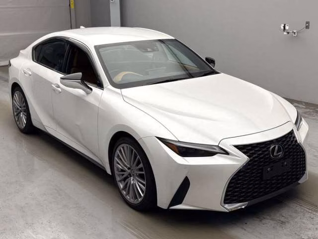 Lexus IS300h