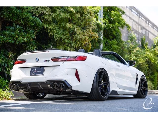 BMW M8