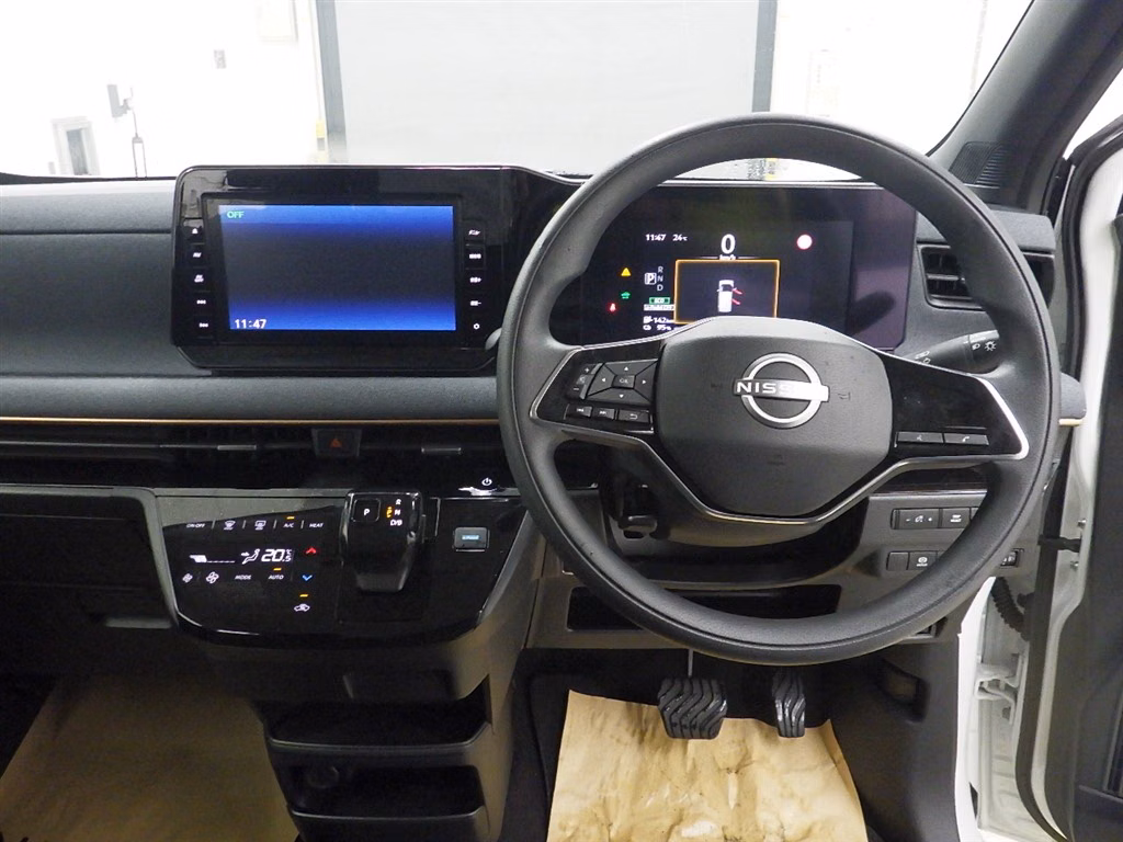 NISSAN SAKURA