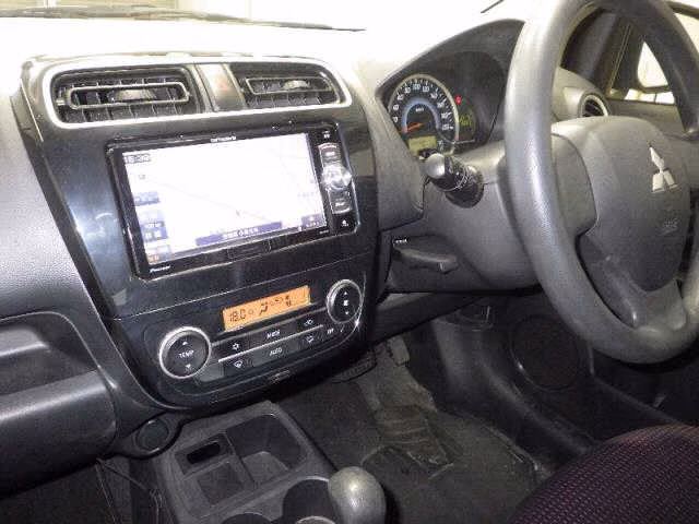 MITSUBISHI MIRAGE