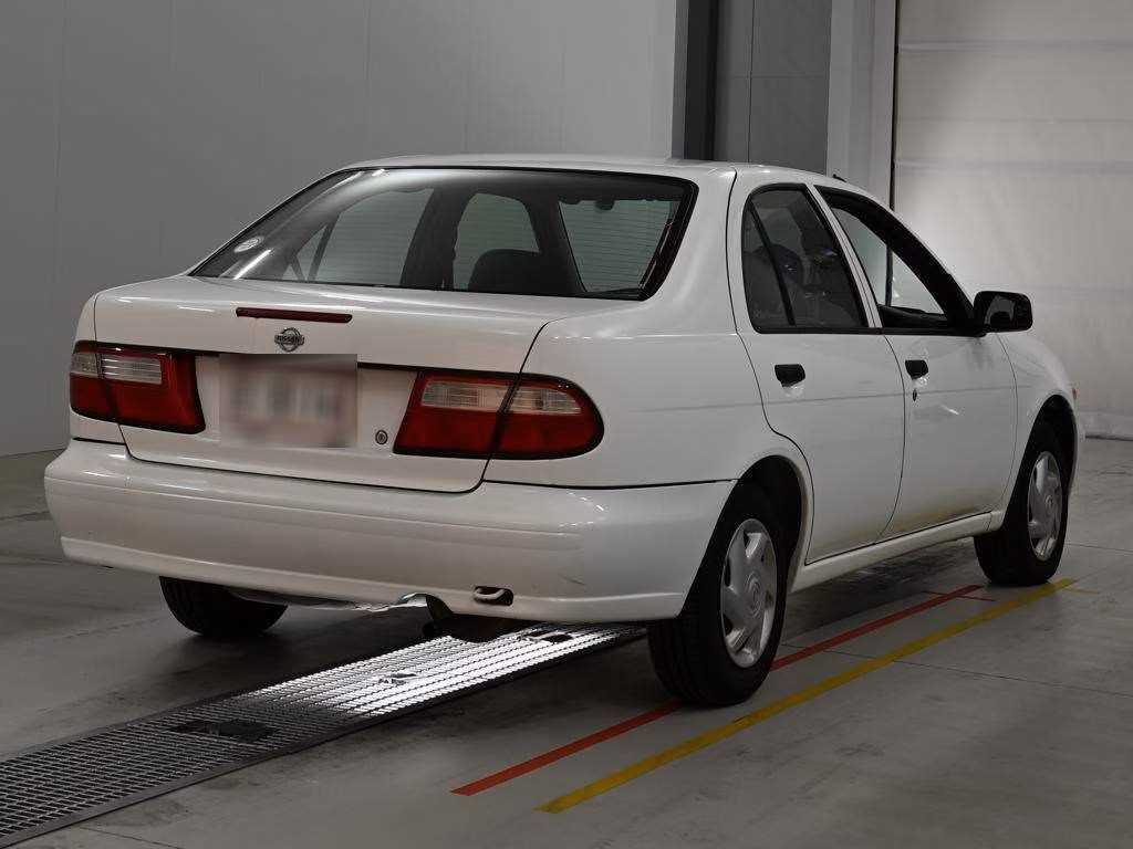 NISSAN PULSAR