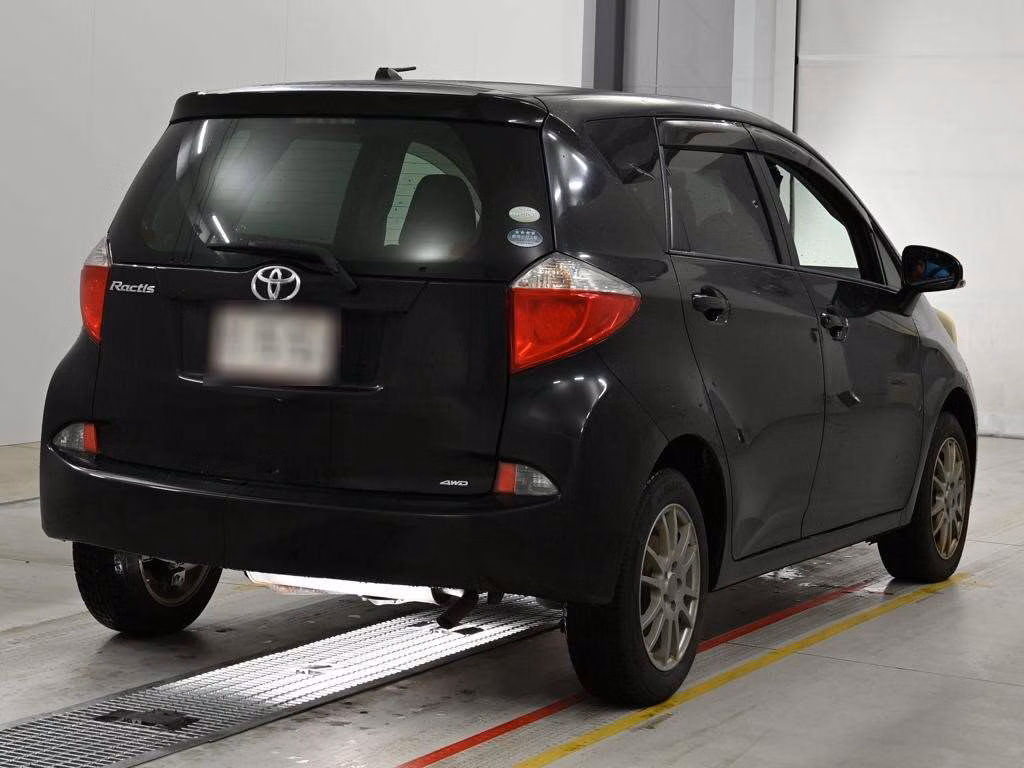 TOYOTA RACTIS