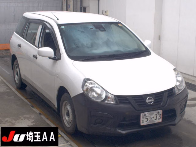 Nissan AD