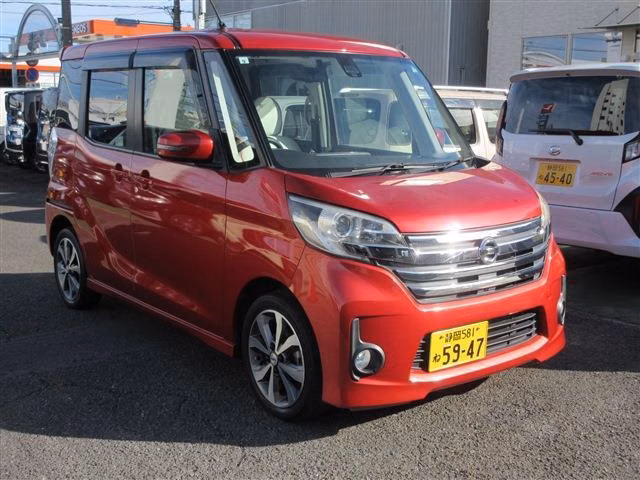 NISSAN DAYZ ROOX