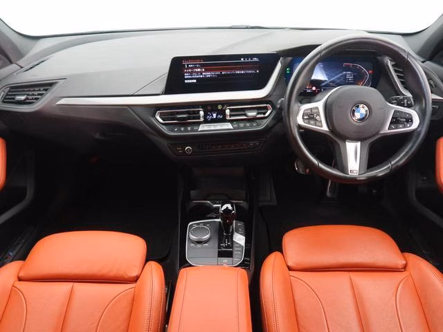 BMW 1-SERIES