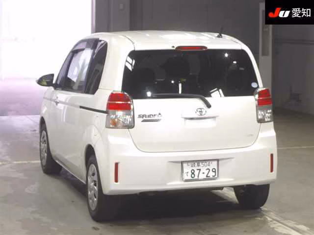 TOYOTA SPADE