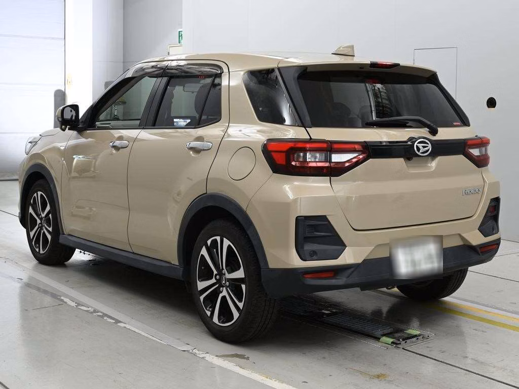 DAIHATSU ROCKY