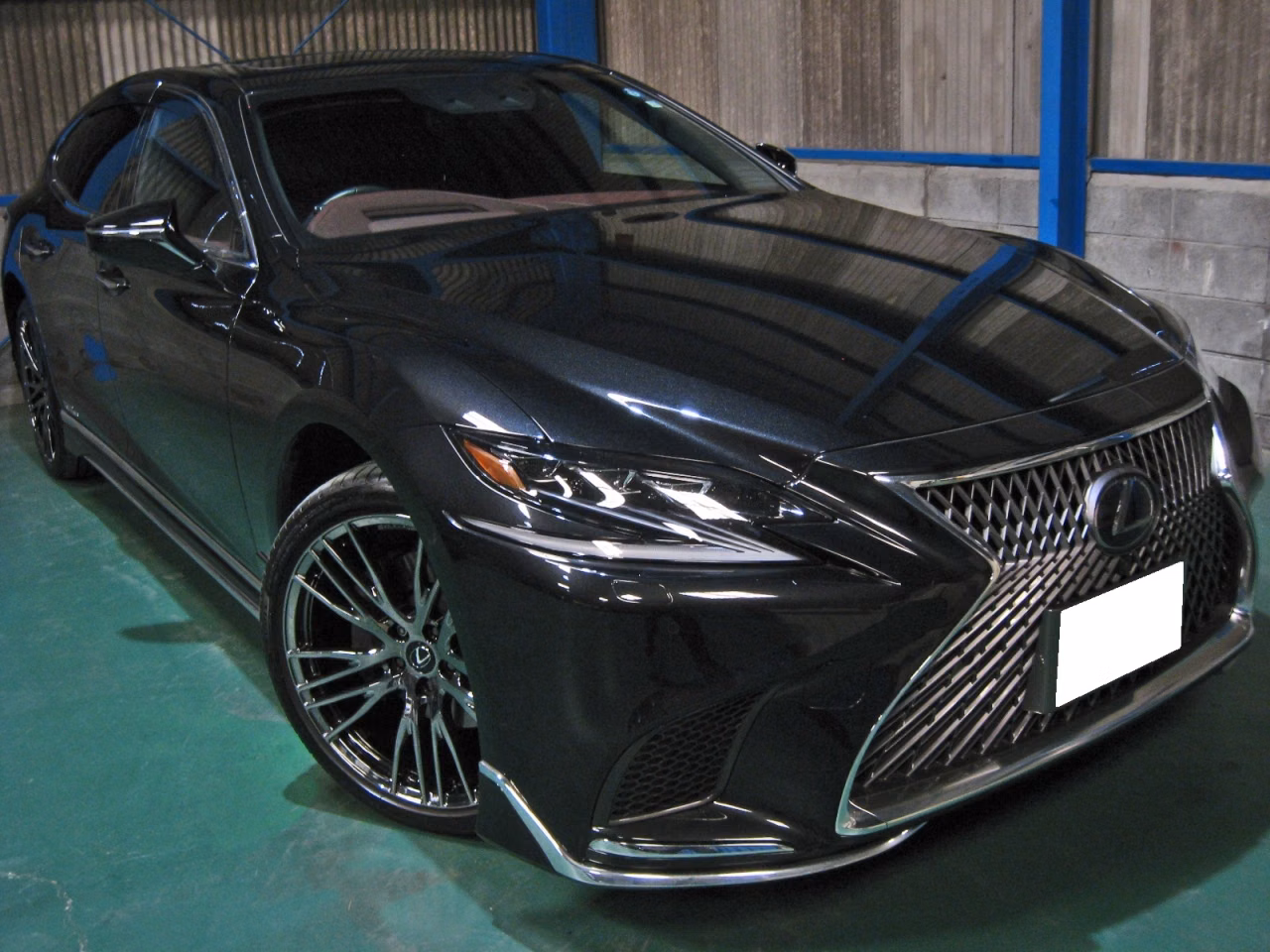 Lexus LS500h