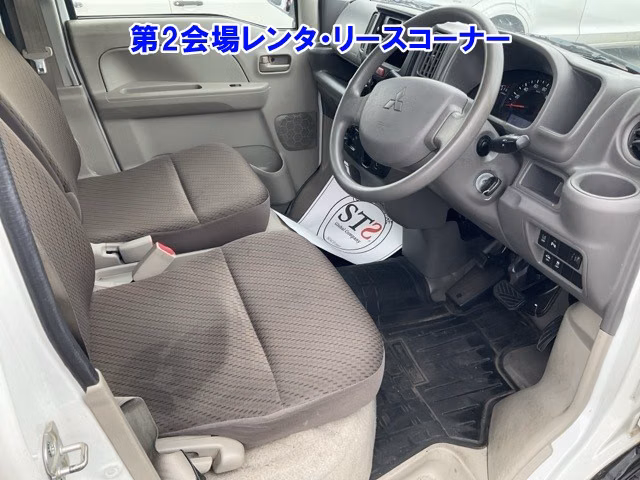 MITSUBISHI MINICAB