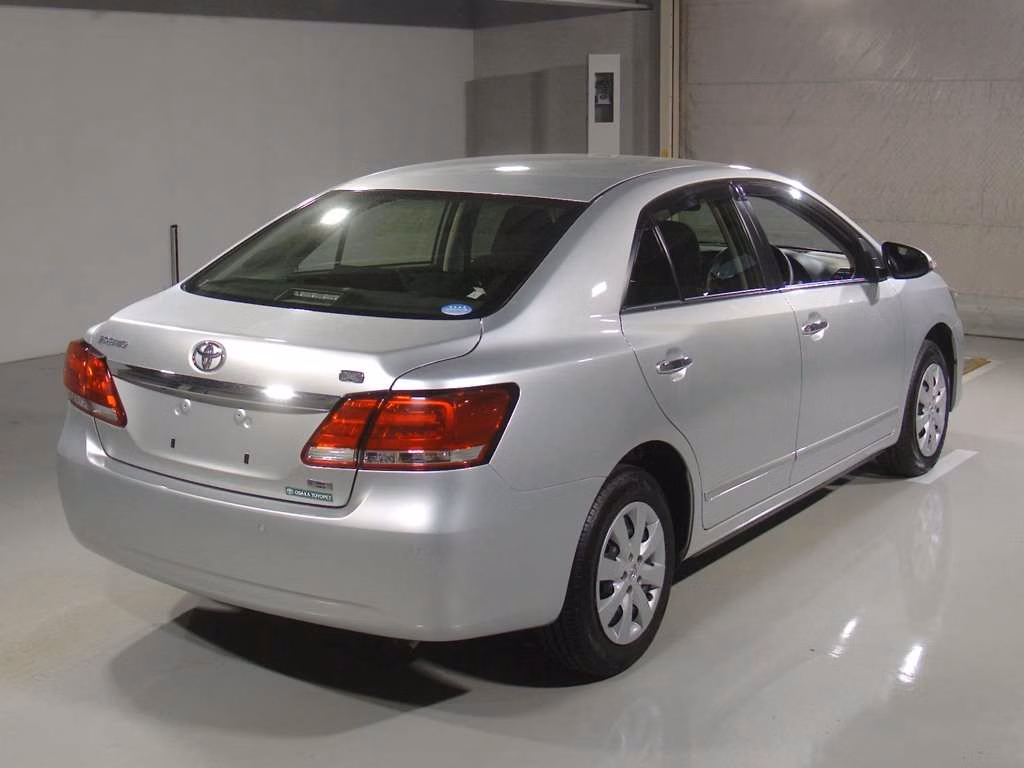 TOYOTA PREMIO