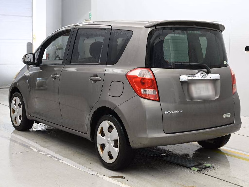 TOYOTA RACTIS