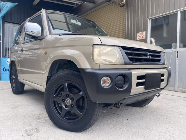 Mitsubishi Pajero Mini