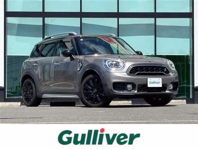 MINI Crossover
