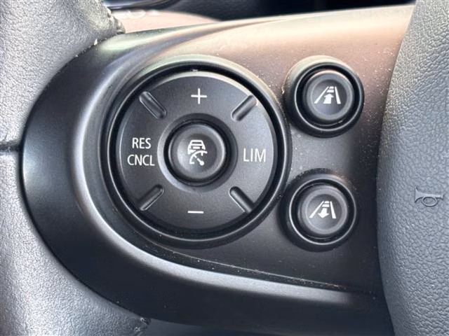 MINI CROSSOVER