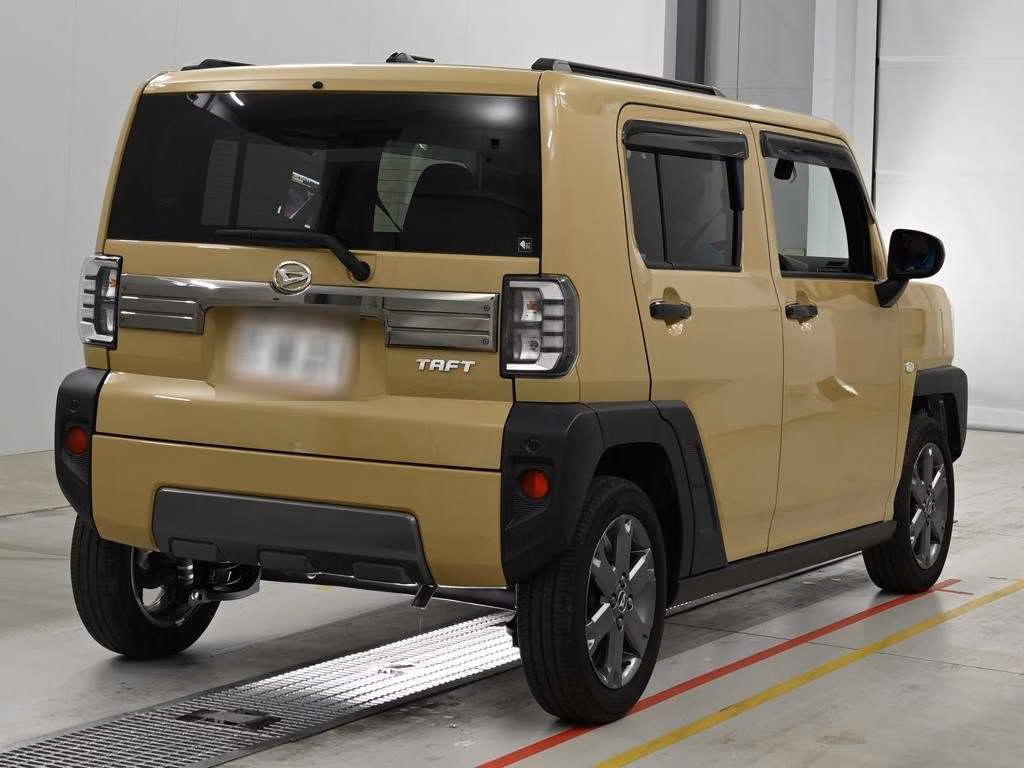 DAIHATSU TAFT