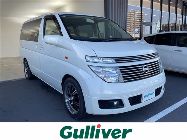 NISSAN ELGRAND