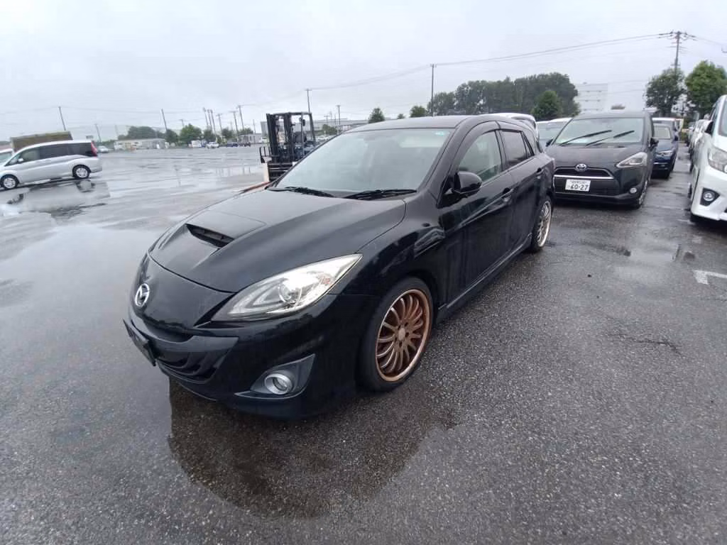 MAZDA AXELA