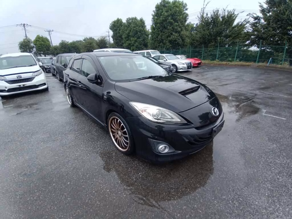 MAZDA AXELA