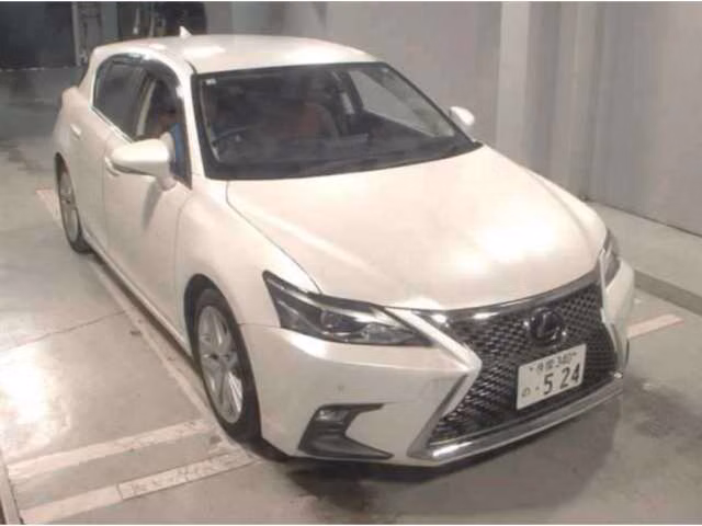 LEXUS CT200H
