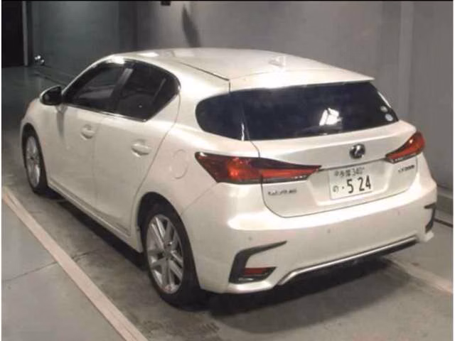 LEXUS CT200H