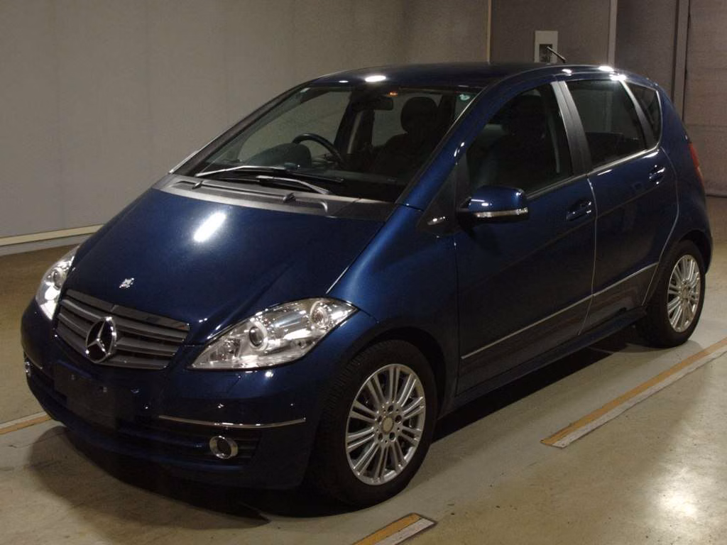 MERCEDES-BENZ A-CLASS