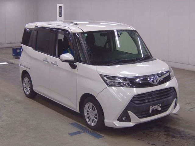 TOYOTA TANK