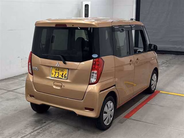 MITSUBISHI EK SPACE
