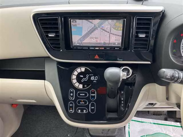 MITSUBISHI EK SPACE