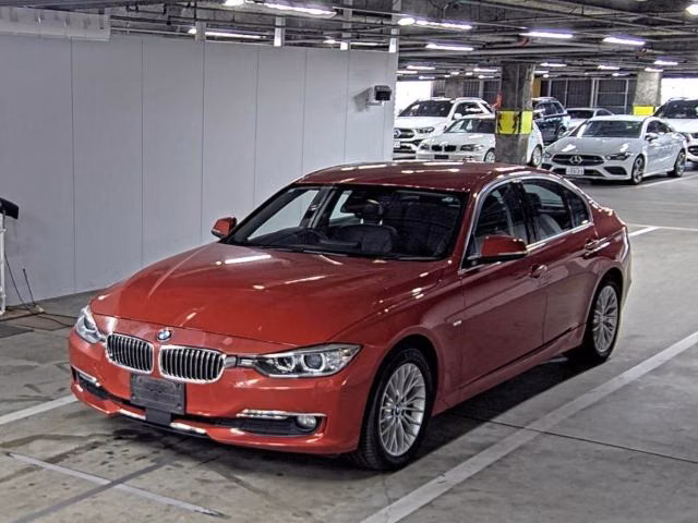 BMW 3-SERIES