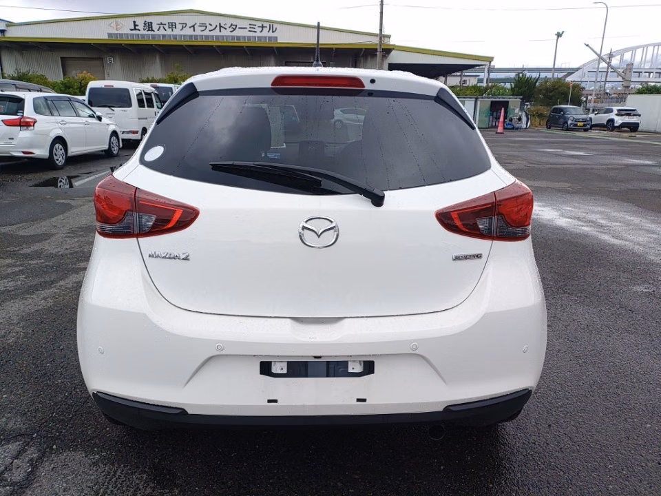 MAZDA MAZDA2
