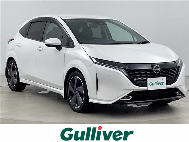 Nissan Aura