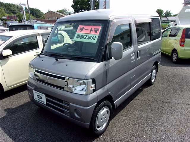 MITSUBISHI TOWN BOX