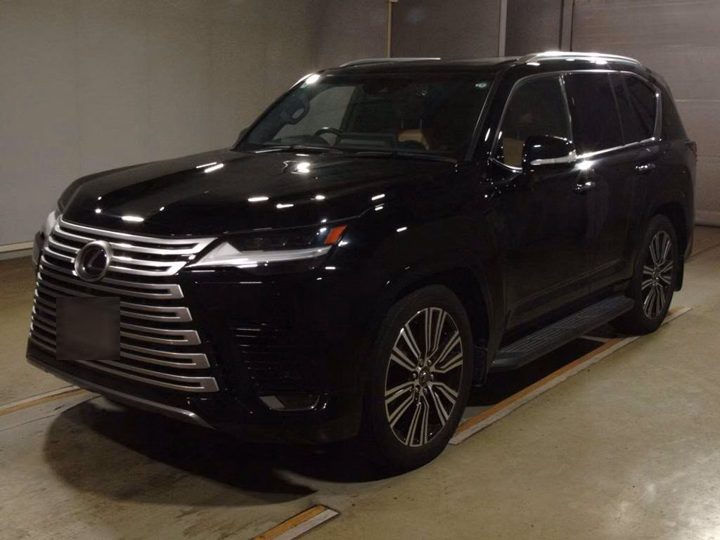 Lexus LX600