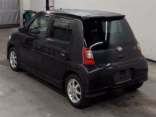 DAIHATSU ESSE