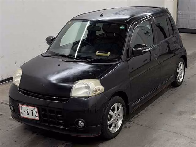 DAIHATSU ESSE