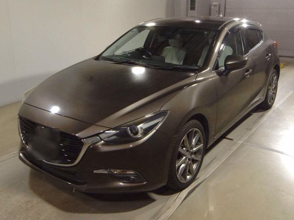 MAZDA AXELA