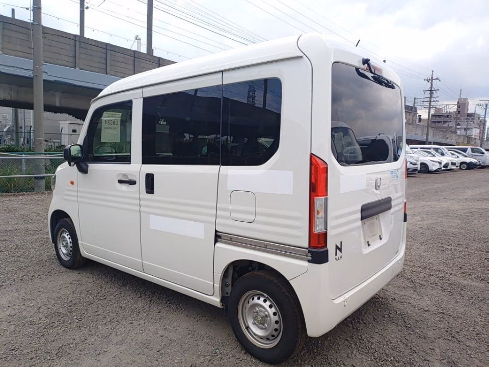 HONDA N-VAN