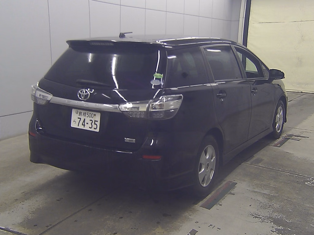 TOYOTA WISH
