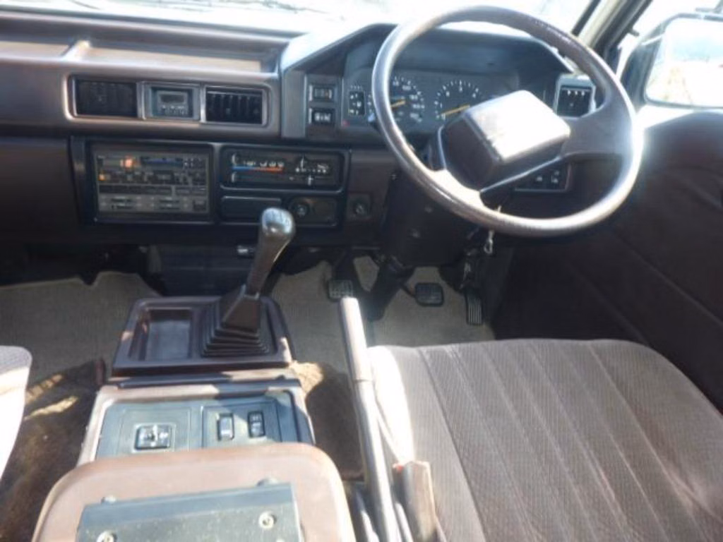 MITSUBISHI DELICA