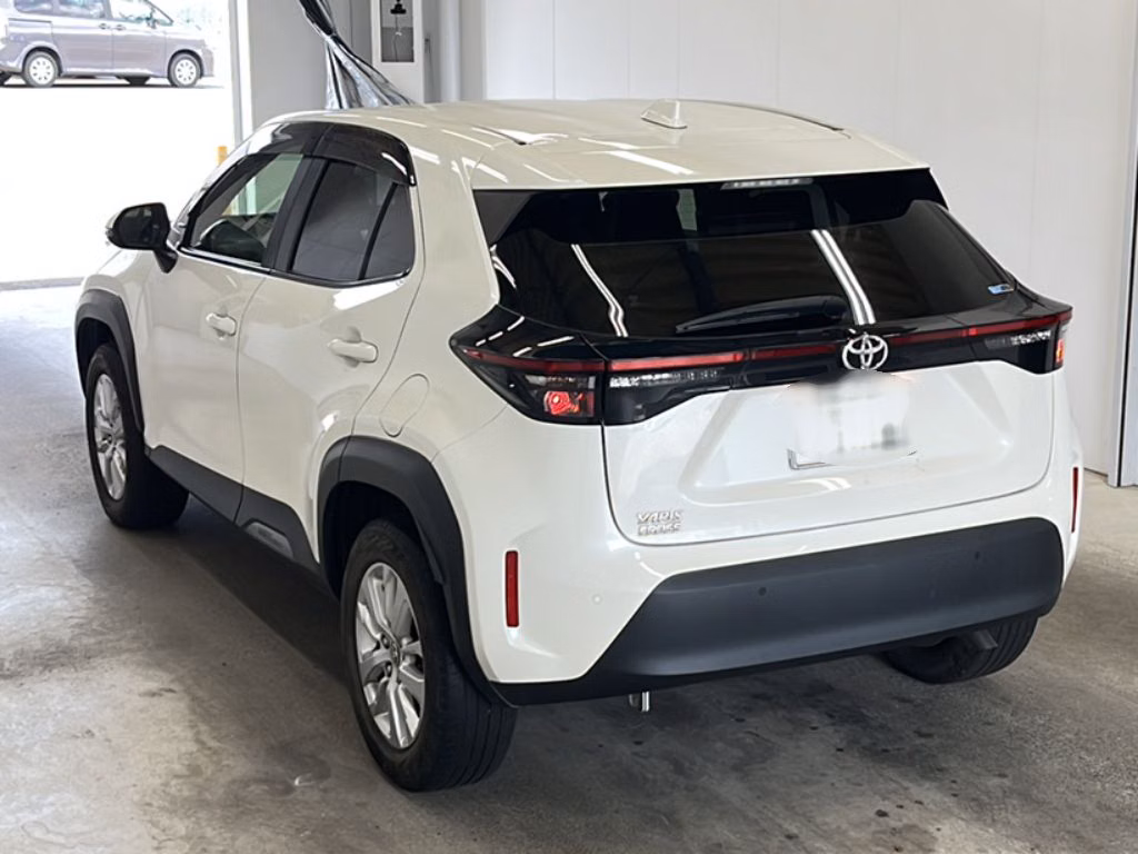 TOYOTA YARIS CROSS