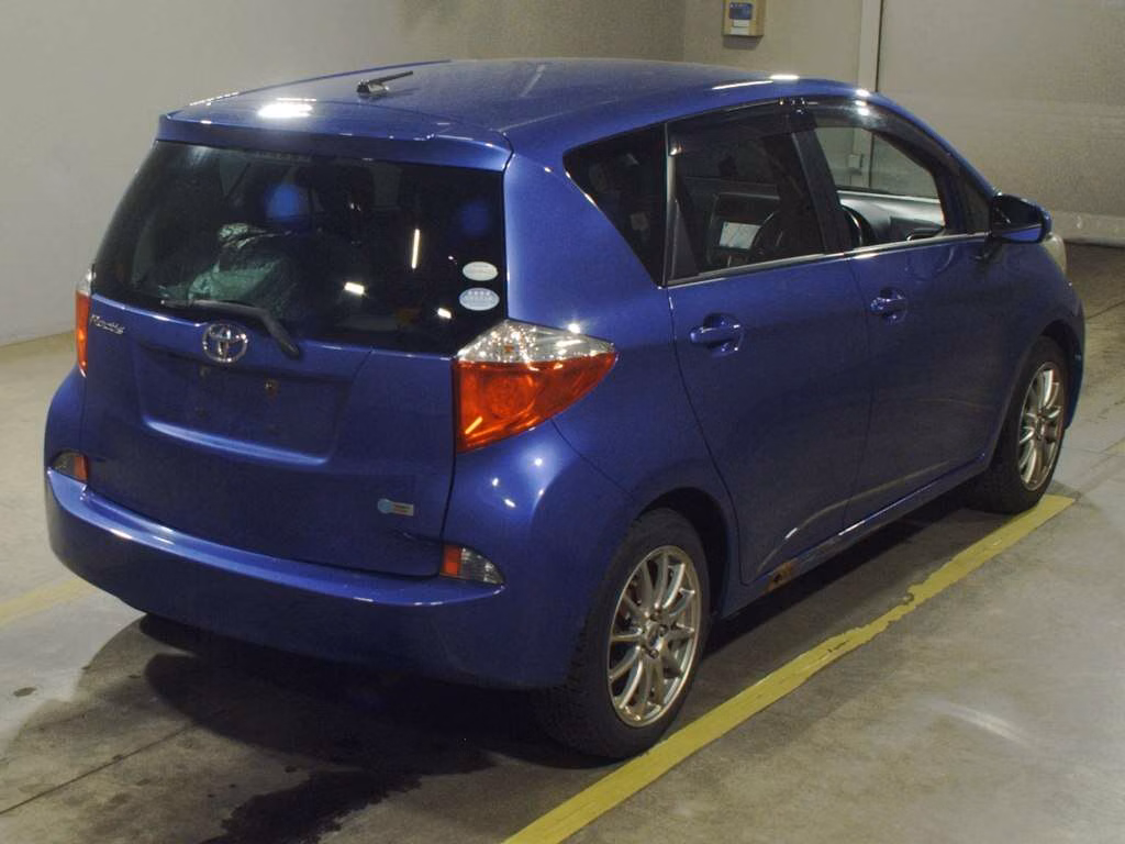 TOYOTA RACTIS