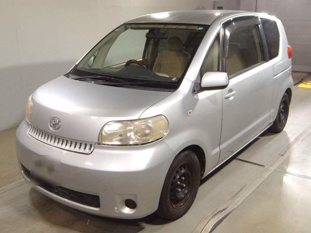 TOYOTA PORTE