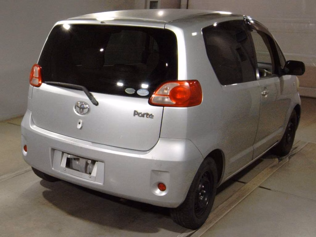 TOYOTA PORTE