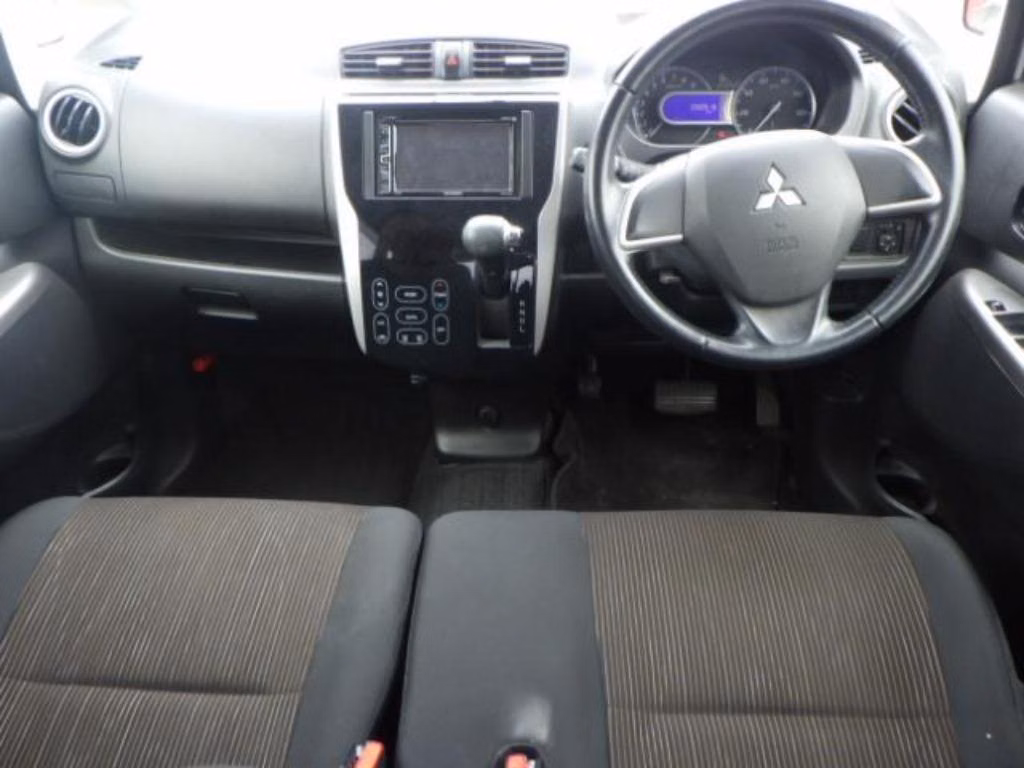 MITSUBISHI EK CUSTOM