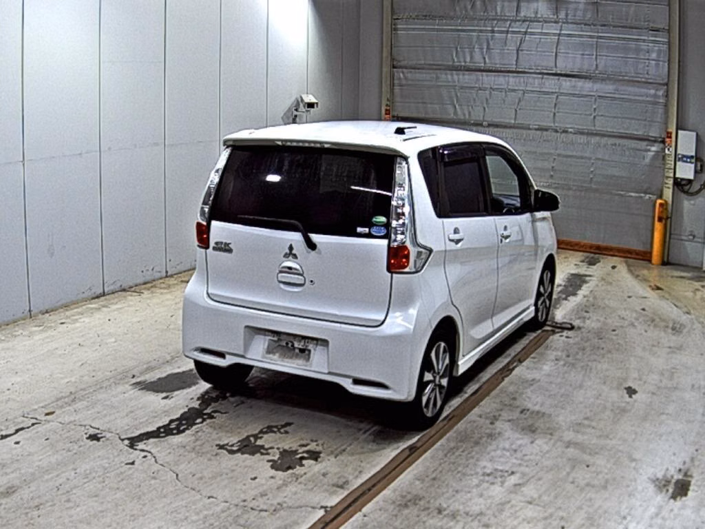 MITSUBISHI EK CUSTOM