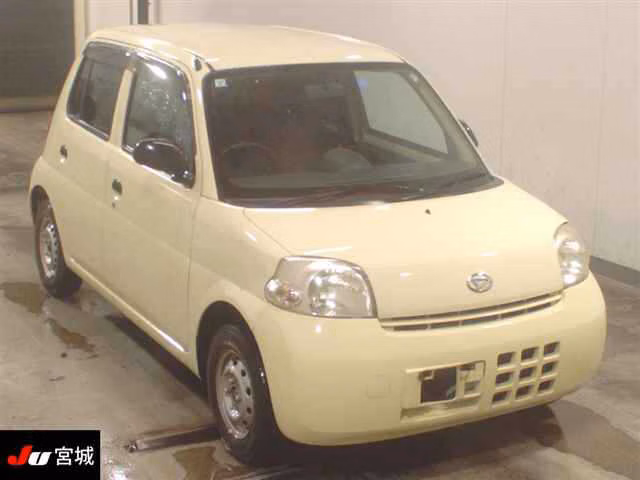 DAIHATSU ESSE