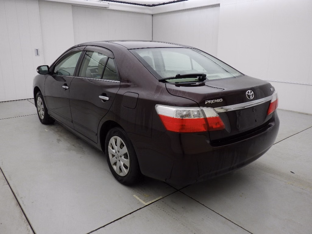 TOYOTA PREMIO
