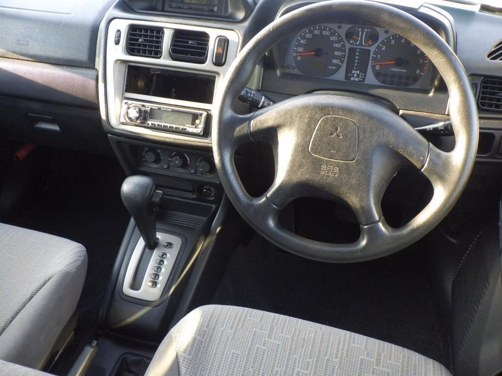 MITSUBISHI PAJERO IO